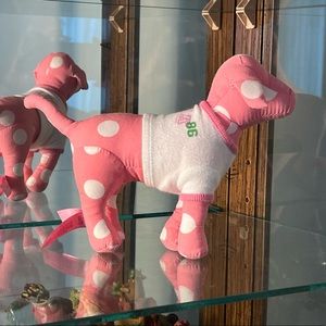 Victoria’s Secret plush dog, August 2005